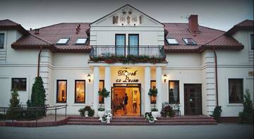 Фото номера Апартаменты с балконом Отель Dworek za Lasem г. Warta 4